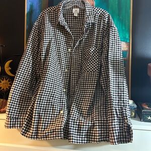 H&M Black and Cream Checkered Flannel Shirt Size XL